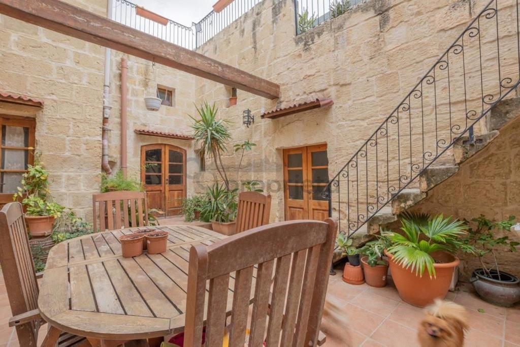 Vintage Farmhouse Qormi Exterior photo
